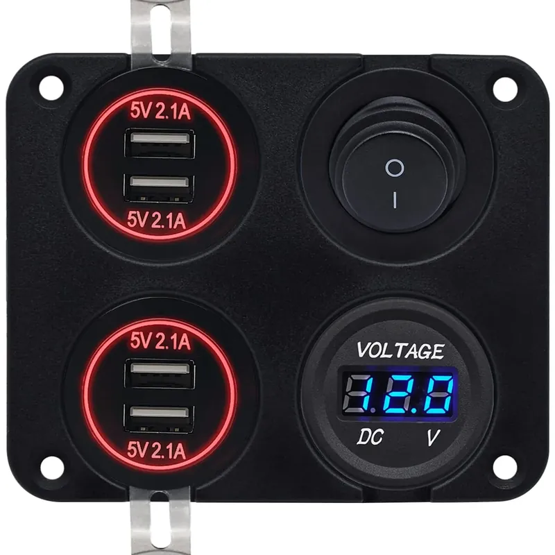 Proride 12v Usb Autolader 4 Poorten - 5v/2.1a - Voltmeter En Schakelaar - Vierkant Inbouw Paneel Favoriet