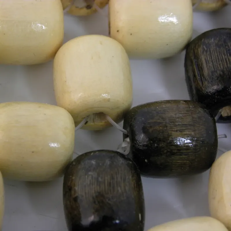 Groothandel Carpoint Kralenkussen Classic 126x39cm