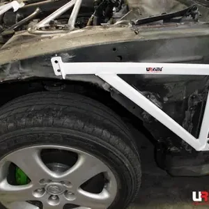 Populair Nissan S14 95-99 UltraRacing 3-Point Spatbord Braces