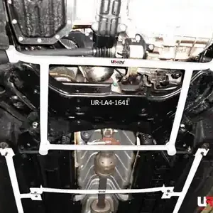 Populair Hyundai ELantra MD 10 + UltraRacing 4-punts Front H-brace