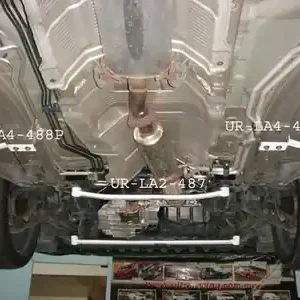 Betrouwbaar Honda Accord 03-08 2D/4D UltraRacing 2x 2-punts Front Bars