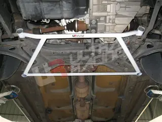 Smart ForFour UltraRacing 4-punts Front Lower brace Bulkbestelling