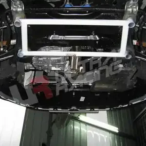 Peugeot 308 Turbo + RCZ UltraRacing 4-punts Front H-brace Lage Kosten