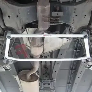 Shop Nu Nissan Murano 2WD 06 + UltraRacing 4-punts Front H-brace