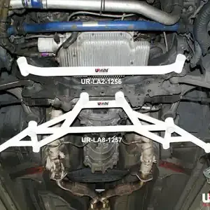 Trendy Nissan 350Z 02-08 UltraRacing 8-Point Front H-brace 1257