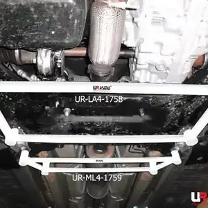 Premium Citroen C4 Picasso 06 + UltraRacing 4-punts Mid Lower brace