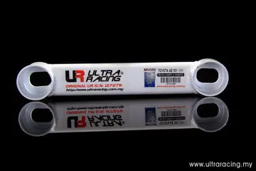 Toyota Corolla AE101/AE111 Ultra-R 2-punts achter Lower Tiebar Authentiek
