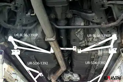 Nissan Skyline GTR R33 Ultra-R achter 2x 3-Point achter brace s In De Mode