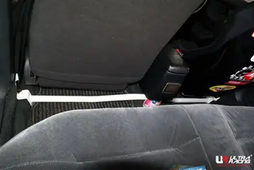 Toyota Carina II 87-92 2.0 Ultra-R 2-punts Room Bar Uitverkoop