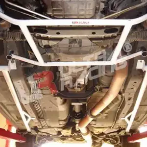 Nissan S15 99-02 UltraRacing 2x 3-Point Side Floor Bars Professioneel