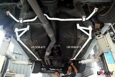 Beste Prijs Nissan S13 89-94 UltraRacing 2x 4-punts Side/Floor Bars