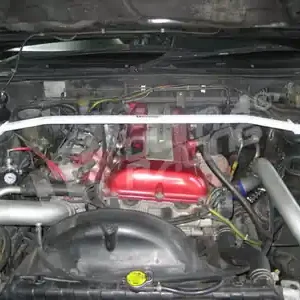 Nissan S13 89-94 SR20DET UltraRacing Veerpootbrug voor-boven Authentiek
