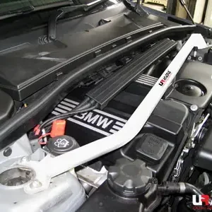 BMW 1-serie 2004-2011 E87 UltraRacing Veerpootbrug voor-boven Bulkbestelling