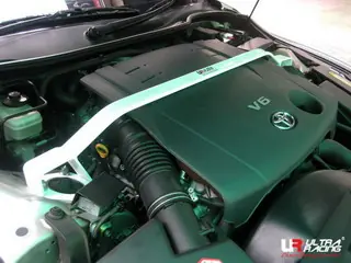 Toyota Mark X 2004-09 2.5 UltraRacing Veerpootbrug voor-boven Voordeelprijs