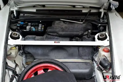 Uitverkoop Porsche Carrera 2 964 89-94 UltraRacing Veerpootbrug voor-boven