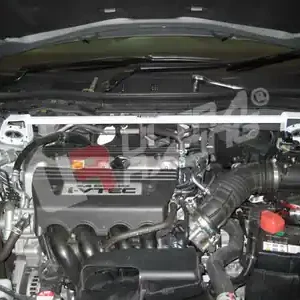 Bestel Nu Honda Accord 08 + 2.0/2.4 UltraRacing Veerpootbrug voor-boven