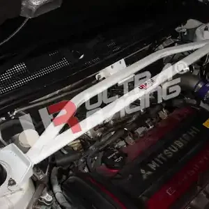 Beste Prijs Mitsubishi EVO 7/8/9 UltraRacing 3Point Veerpootbrug voor-boven